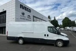 Iveco Daily, 2022, 3.0, 132 kW, дизель, автомат, задний привод