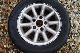 Kasutatud plekkvelg+suverehv 205/60R15,