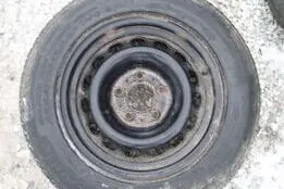 Kasutatud valuvelg+lamellrehv 205/65R15,