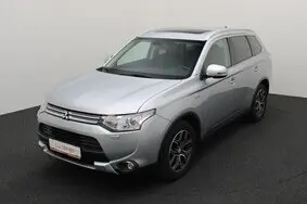 Müüa kasutatud auto Mitsubishi Outlander Instyle X-Line, 2015, 213 427 km, 2.0, 89 kW, pistikhübriid, automaat, nelikvedu, OG1977, JMBXDGG2WEZC08272