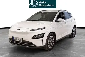 Продается подержанный автомобиль Hyundai Kona, 2023, 17 000 км, 100 kW, электричество, автомат, передний привод, TMAK381HFPJ087064