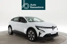 Müüa kasutatud auto Renault Megane, 2024, 27 000 km, elekter, automaat, esivedu, VF1RCB00670038609