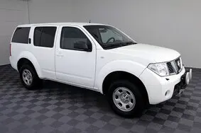 Müüa kasutatud auto Nissan Pathfinder, 2007, 486 000 km, 2.5, 126 kW, diisel, manuaal, nelikvedu, 694BVX, VSKJVWR51U0186786