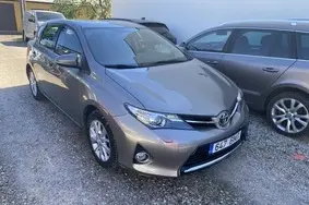 For sale used car Toyota Auris, 2014, 85 870 km, 1.6, 97 kW, petrol, manual, front-wheel drive, 647BMT, SB1ME3JE20E059556