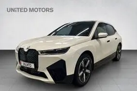 Müüa kasutatud auto BMW iX Sportpakett, 2022, 84 800 km, 240 kW, elekter, automaat, nelikvedu, WBY11CF010CJ17528