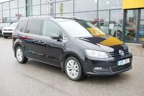 Продается подержанный автомобиль Volkswagen Sharan Highline, 2017, 132 627 км, 2.0, 162 kW, бензин, автомат, передний привод, WVWZZZ7NZHV221186