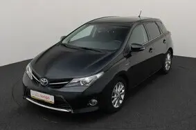 For sale used car Toyota Auris, 2014, 238 458 km, 1.8, 73 kW, hybrid, automatic, front-wheel drive, SB1MS3JE40E087593