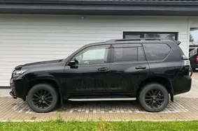Продается подержанный vehicle Toyota Land Cruiser Black edition, 2021, 97 000 км, 2.8, 150 kW, дизель, автомат, полный привод, 314NSP, JTEBR3FJ30K226971