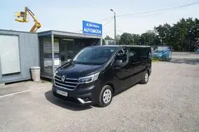 Продается подержанный автомобиль Renault Trafic Grand Pack Passenger, 2023, 50 675 км, 2.0, 110 kW, дизель, автомат, передний привод, 256MWD, VF1JL000070830031