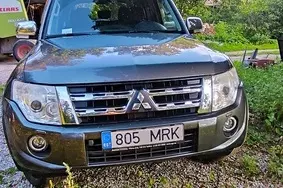 Müüa kasutatud auto Mitsubishi Pajero, 2013, 211 112 km, 3.2, 147 kW, diisel, automaat, nelikvedu, 805 MRK, JMBLYV98WCJ401387