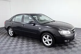 For sale used car Hyundai Sonata, 2007, 348 000 km, 2.0, 103 kW, diesel, manual, front-wheel drive, 578BKJ, KMHEU41VP7A361033
