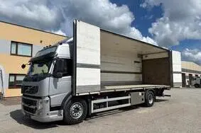 Продается подержанный vehicle Volvo FM330 SIDE OPENING, 2012, 481 000 км, 248 kW, дизель, автомат, YV2J1D1A6CA723601