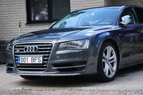 Продается подержанный автомобиль Audi S8, 2012, 223 000 км, 4.0, 500 kW, бензин, автомат, полный привод, 001BFS, WAUZZZ4H3DN011517