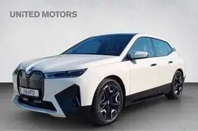 Müüa kasutatud auto BMW iX Sportpakett, 2024, 20 900 km, 240 kW, elekter, automaat, nelikvedu, WBY11CF030CM04403