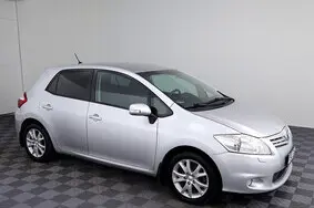Müüa kasutatud auto Toyota Auris, 2012, 156 000 km, 1.6, 131 kW, bensiin, automaat, esivedu, 184BGN, NMTKE56E70R084131