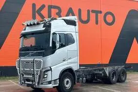 Müüa kasutatud sõiduk Volvo FH 750 6x4 CHASSIS L=6970 / RETARDER / PTO / TANDEM AXLE LIFT, 2018, 461 145 km, 551 kW, diisel, automaat, YV2R0P0D2JA831326