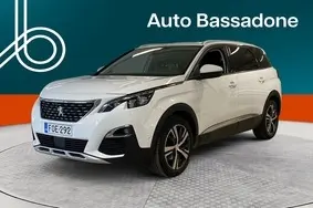 Продается подержанный автомобиль Peugeot 5008, 2019, 124 000 км, 1.2, 96 kW, бензин, автомат, передний привод, VF3MRHNSUKL127879