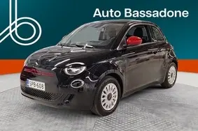 Продается подержанный автомобиль Fiat 500e, 2023, 25 000 км, 87 kW, электричество, автомат, передний привод, ZFAEFAA40NX125744
