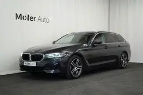 Продается подержанный автомобиль BMW 530, 2021, 137 250 км, 2.0, 135 kW, подключаемый гибрид, автомат, полный привод, 082KXF, WBA31CG0XMCG41193