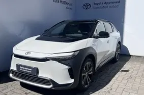 Продается подержанный автомобиль Toyota bZ4X Premium, 2023, 14 767 км, 118 kW, электричество, полный привод, 070FPX, JTMABBBA90A021102