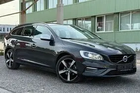 For sale used car Volvo V60 R-Design Momentum EU6, 2017, 225 800 km, 2.0, 140 kW, diesel, automatic, front-wheel drive, YV1FWA8CDJ2381644