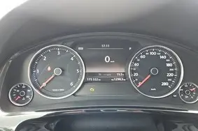 Müüa kasutatud auto Volkswagen Touareg, 2016, 176 000 km, 3.0, 150 kW, diisel, automaat, nelikvedu, 314WSJ, WVGZZZ7PZHD014040