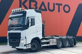For sale used vehicle Volvo FH 500 8x4*4 HIAB XR 24 ton / L=5800 mm, 2016, 516 404 km, 368 kW, diesel, automatic, YV2RT40G9GA794977
