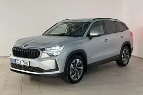 Müüa kasutatud auto Škoda Kodiaq Selection PLUS, 2025, 4 563 km, 1.5, 110 kW, pistikhübriid, automaat, esivedu, TMBJW7PSXST099124