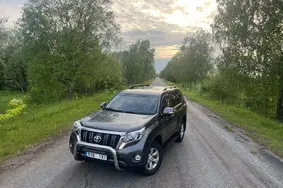 Müüa kasutatud auto Toyota Land Cruiser, 2017, 301 500 km, 2.8, 130 kW, diisel, manuaal, nelikvedu, 818IXI, JTEBR3FJ20K053587