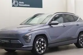 Продается подержанный автомобиль Hyundai Kona Premium Electric 65,4 kWh, 2023, 25 746 км, 53.3 kW, электричество, автомат, передний привод, TMAH081A5RJ000449