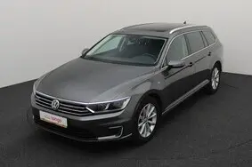 For sale used car Volkswagen Passat Connected Series Plus, 2016, 217 775 km, 1.4, 115 kW, hybrid, automatic, front-wheel drive, NPC953, WVWZZZ3CZHE082349