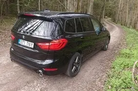 For sale used car BMW 218, 2018, 215 000 km, 2.0, 110 kW, diesel, automatic, front-wheel drive, 071TNY, WBA6W91030EK66656