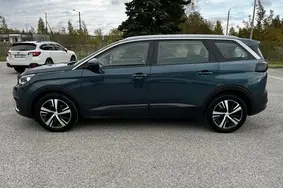Продается подержанный автомобиль Peugeot 5008, 2018, 210 000 км, 1.2, 96 kW, бензин, механическая, передний привод, 305BVX, VF3MRHNYHHL085435