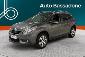 Продается подержанный автомобиль Peugeot 2008, 2015, 65 000 км, 1.2, 60 kW, бензин, автомат, передний привод, VF3CUHMZ6FY158542