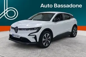 Продается подержанный автомобиль Renault Megane, 2022, 33 000 км, электричество, автомат, передний привод, VF1RCB00769794878