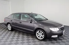Продается подержанный автомобиль Škoda Superb, 2011, 193 000 км, 1.8, 118 kW, бензин, автомат, передний привод, 414TJJ, TMBAB93T9C9016884