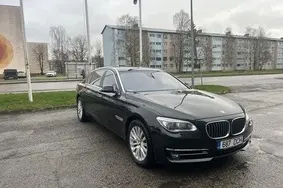 Müüa kasutatud auto BMW 750 750 Long xDrive 4.4 V8 330кВ богатая комплектация, 2013, 181 165 km, 4.4, 330 kW, bensiin, automaat, nelikvedu, 687DCH, WBAYF81010D184434
