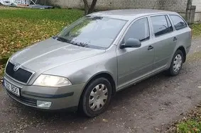Müüa kasutatud auto Škoda Octavia, 2011, 1.6, 75 kW, bensiin, manuaal, esivedu, 332BDG, TMBJA21ZXC2006892