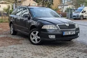 Продается подержанный автомобиль Škoda Octavia, 2005, 308 400 км, 1.9, 77 kW, дизель, механическая, полный привод, 070BFZ, TMBKS61Z658032270