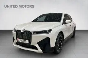 Продается подержанный автомобиль BMW iX Sportpakett, 2023, 15 000 км, 385 kW, электричество, автомат, полный привод, WBY21CF090CP18304