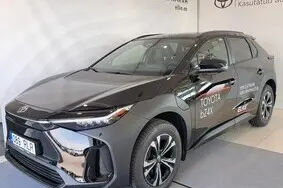 Müüa kasutatud auto Toyota bZ4X Executive, 2025, 7 401 km, 118 kW, elekter, nelikvedu, 089RLR, JTMABBBA30A101348