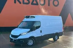 Müüa kasutatud sõiduk Iveco Daily PULSOR 400 / box L=3292 mm, 2021, 160 601 km, 100 kW, cng, automaat, ZCFCM35A105309461