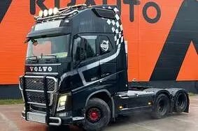 Продается подержанный vehicle Volvo FH 16 750 6x4 GCW 80 ton / RETARDER / HYDRAULICS / TANDEM AXLE LIFT, 2017, 664 223 км, 551 kW, дизель, автомат, YV2R0P0DXHA812601
