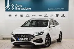 Продается подержанный автомобиль Hyundai  SW Comfort Plus 1.5 T-GDI 48V DCT, 2022, 88 000 км, 1.5, 117.5 kW, бензин, автомат, передний привод, OC9184, TMAH381DGNJ111998