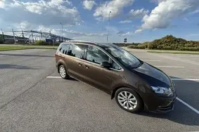 For sale used automašīna Volkswagen Sharan, 2013, 276 200 km, 2.0, 103 kW, dīzelis, automātiskā, priekšējā piedziņa, 246BRZ, WVWZZZ7NZEV008346