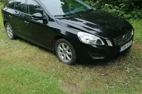 For sale used car Volvo V60, 2011, 2.0, 120 kW, diesel, manual, front-wheel drive, 706KDS, YV1FW88A1C1039175