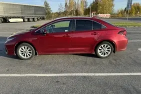 For sale used car Toyota Corolla ActivePlus, 2020, 81 000 km, 1.8, 72 kW, hybrid, automatic, front-wheel drive, 554CCG, NMTBZ3BE80R023210