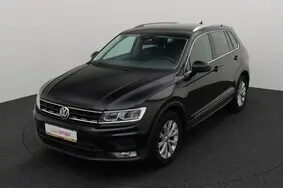 Müüa kasutatud auto Volkswagen Tiguan Connected Series, 2017, 228 244 km, 1.4, 92 kW, bensiin, manuaal, esivedu, WVGZZZ5NZHW874872