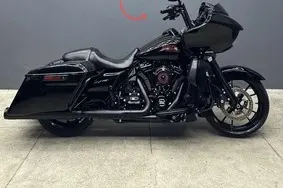 For sale lietots mototehnika Harley-Davidson Road Glide Custom, 2023, 2 000 km, 1.8, benzīns, manuālā, aizmugurējā piedziņa