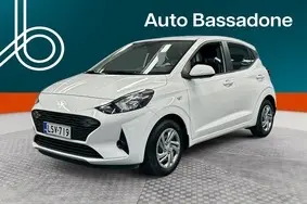 For sale used car Hyundai i10, 2024, 11 000 km, 1.0, 46 kW, petrol, manual, front-wheel drive, NLHDN51C4SZ292699